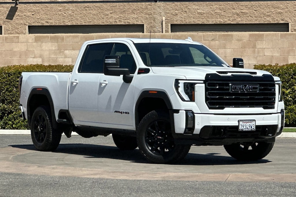 Used 2024 GMC Sierra 2500 HD AT4 Truck