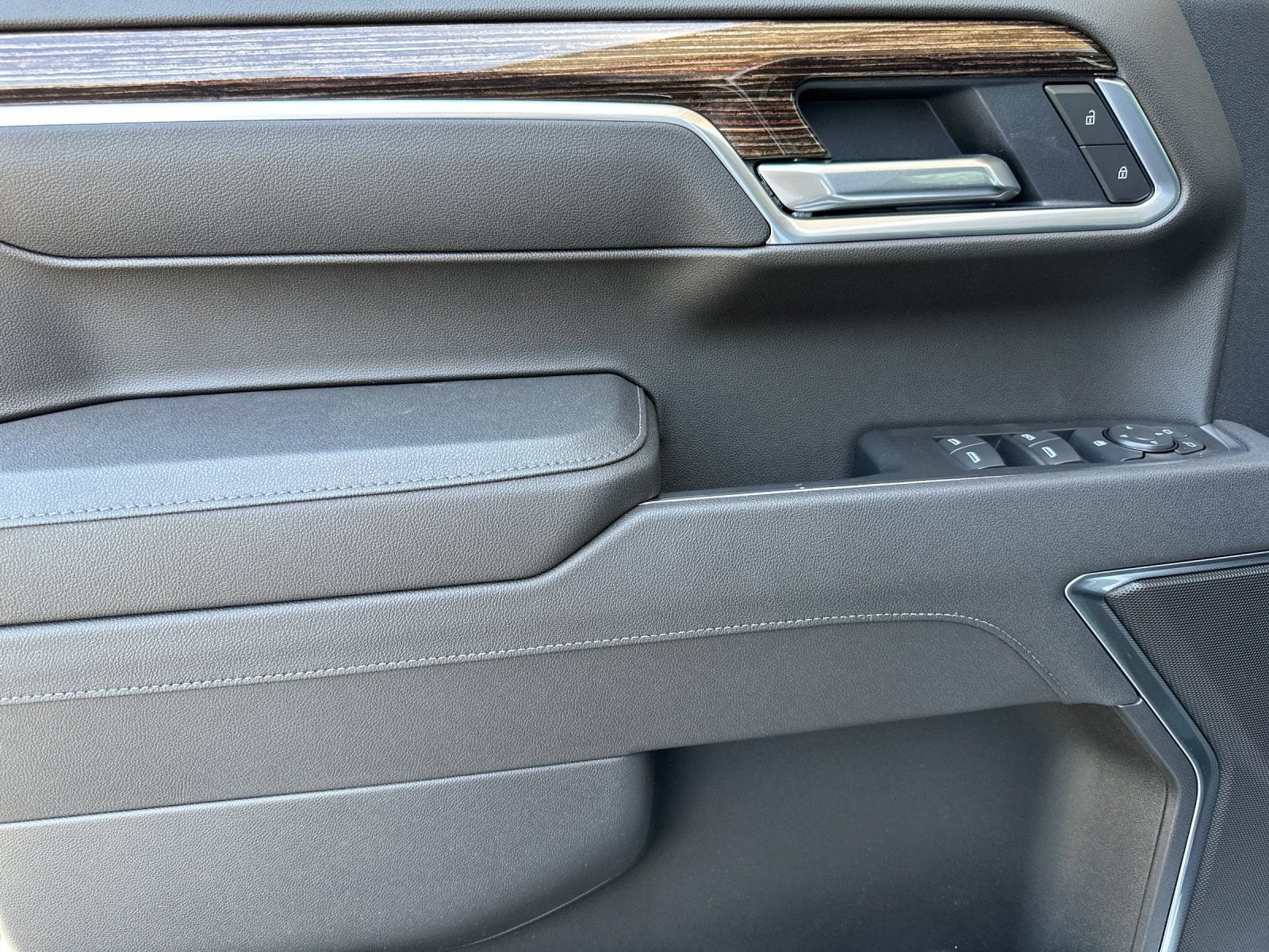 2026 GMC Sierra 1500 Elevation - Photo 10
