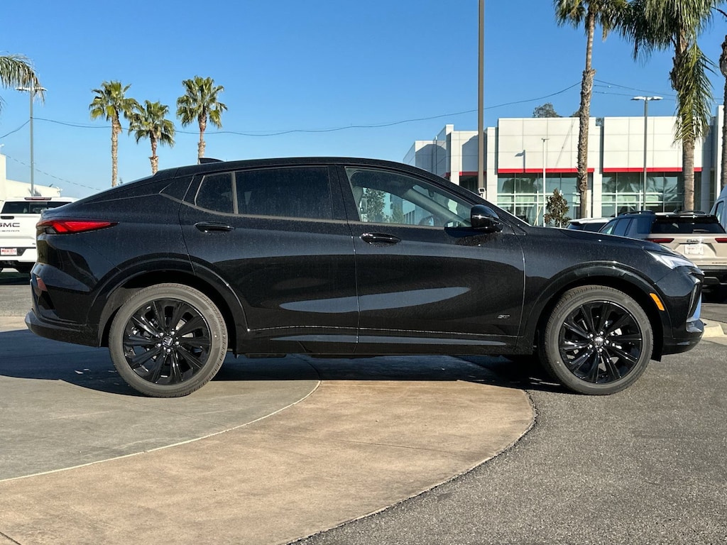 New 2026 Buick Envista Sport Touring SUV