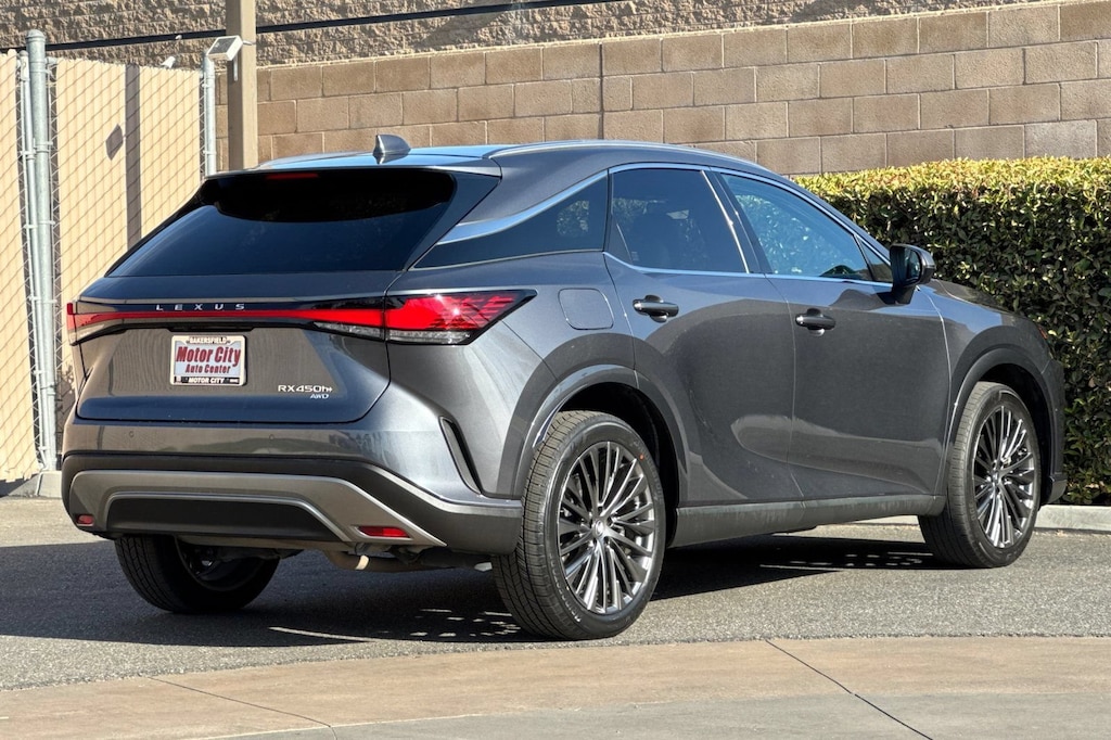 Used 2024 Lexus RX 450h+ Luxury SUV