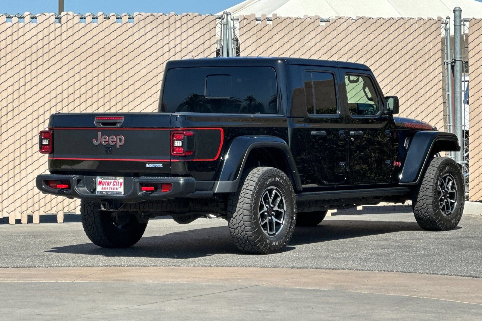 Used 2024 Jeep Gladiator Rubicon Truck