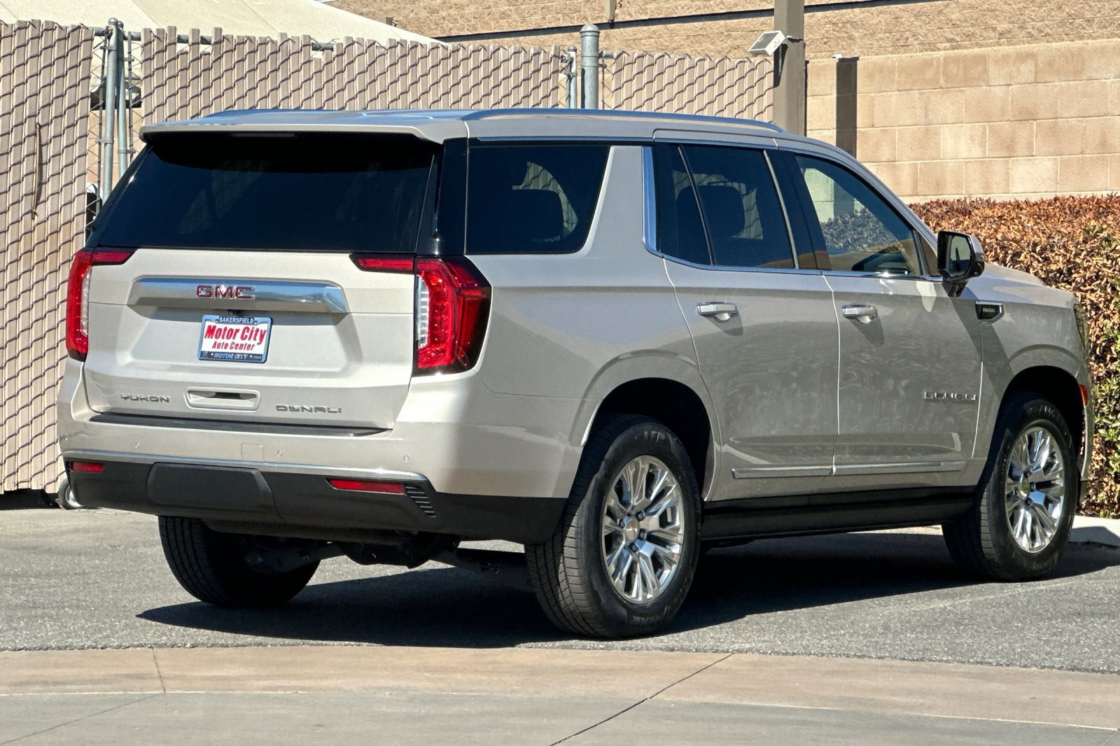 Used 2022 GMC Yukon Denali SUV