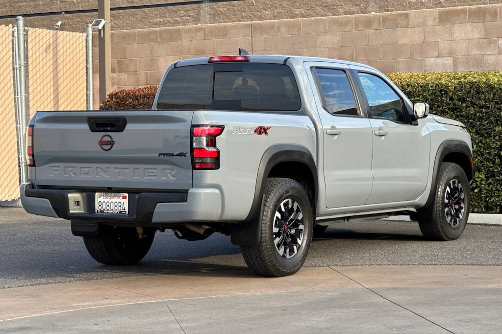 Used 2024 Nissan Frontier Crew Cab PRO-4X 4x4 Truck