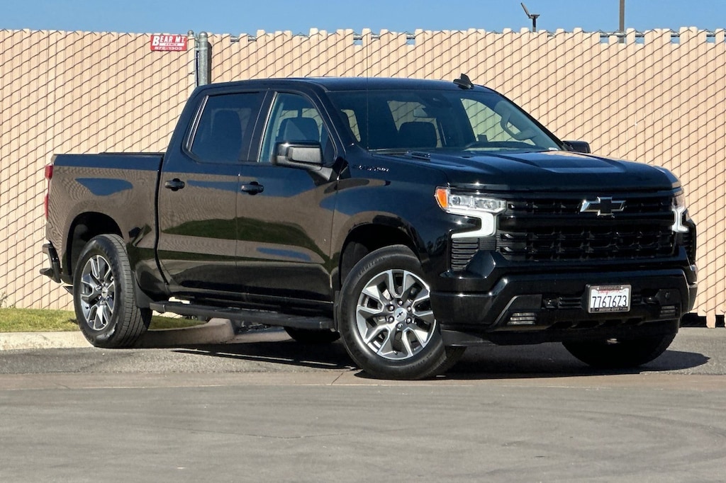 Used 2024 Chevrolet Silverado 1500 RST Truck