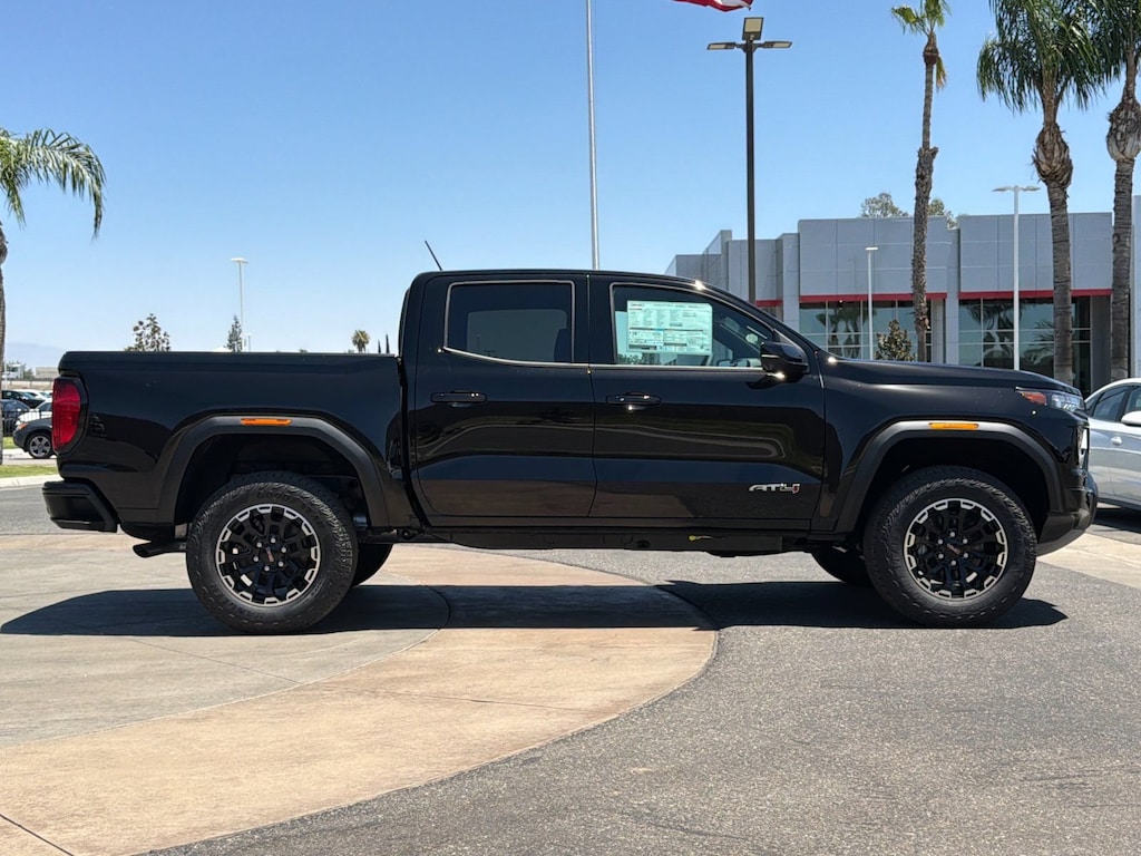 New 2026 GMC Canyon AT4 Truck