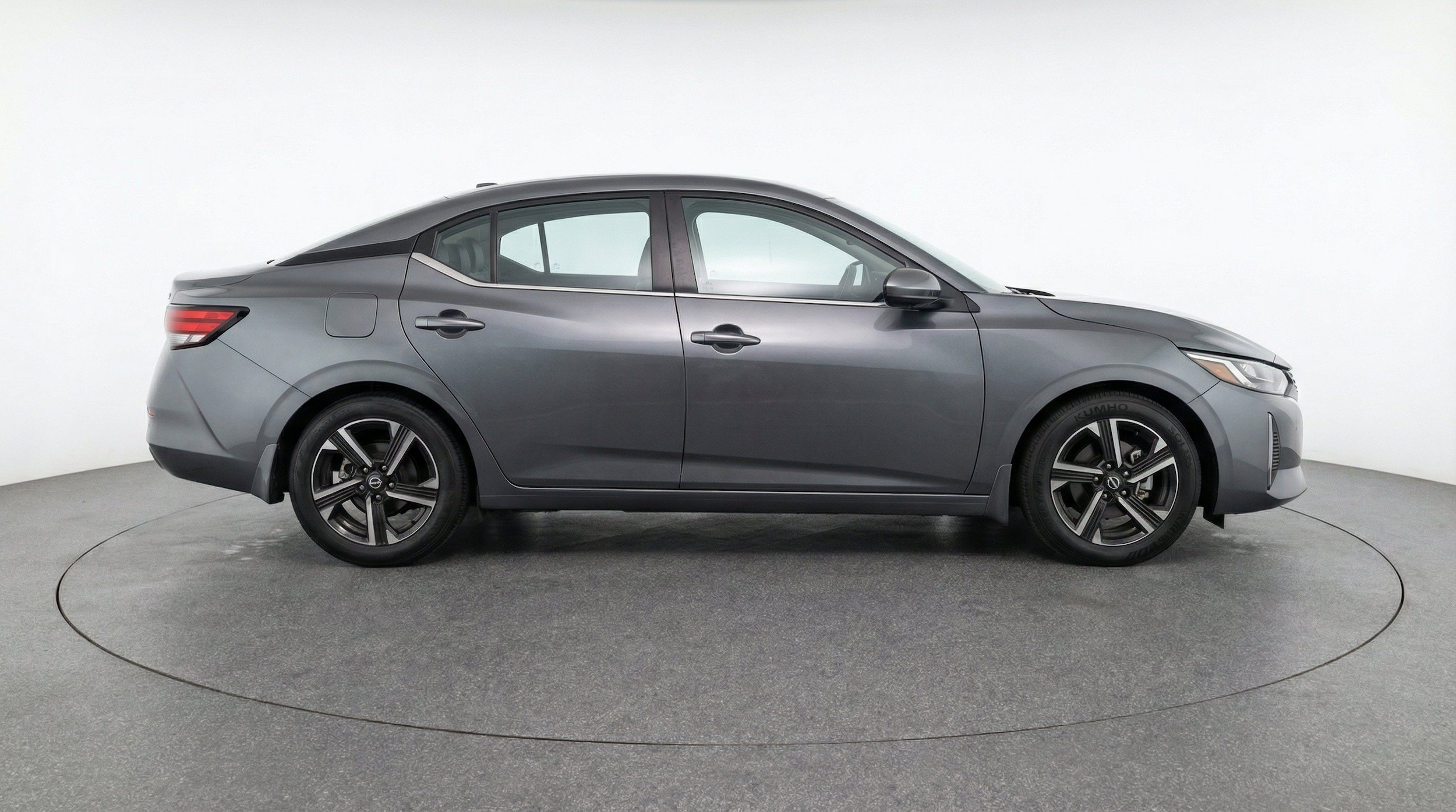 Thumbnail: 2025 Nissan Sentra - 10