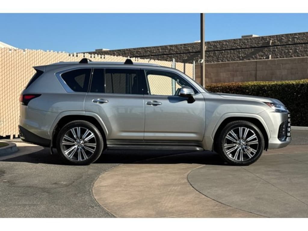 New 2026 Lexus LX LX 700h Luxury Sport Utility