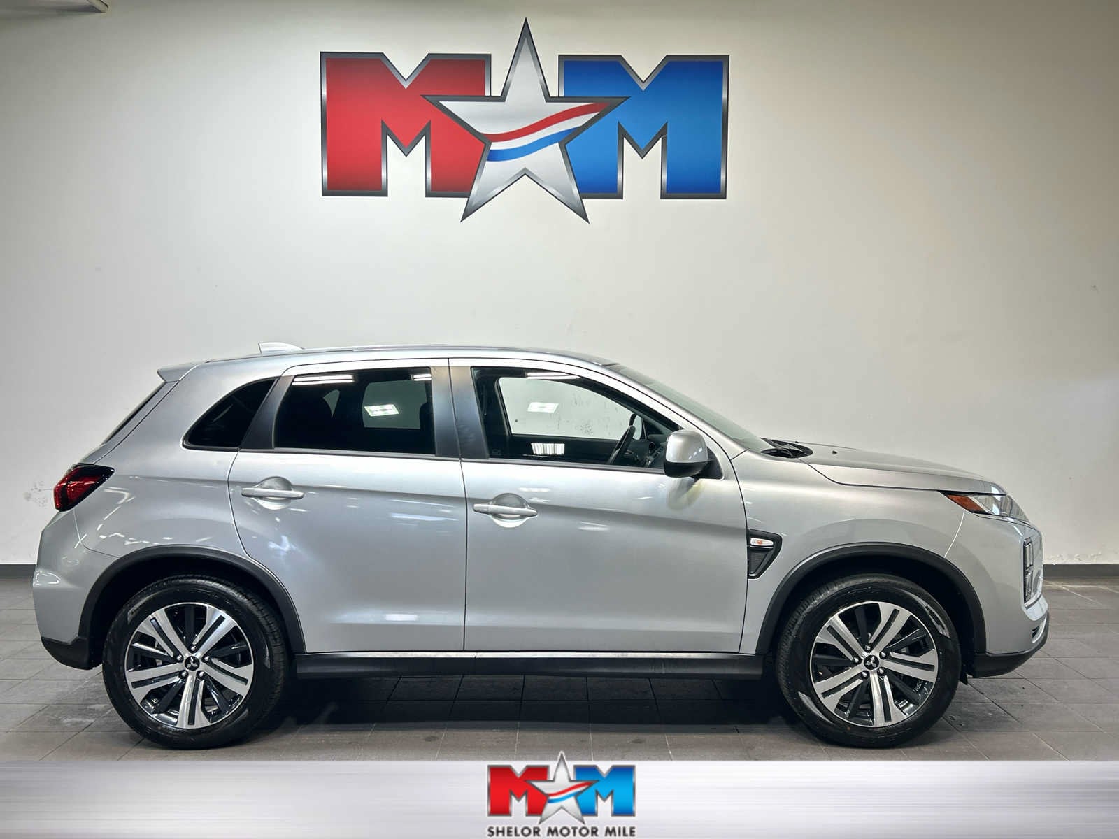 2025 Mitsubishi Outlander Sport ES