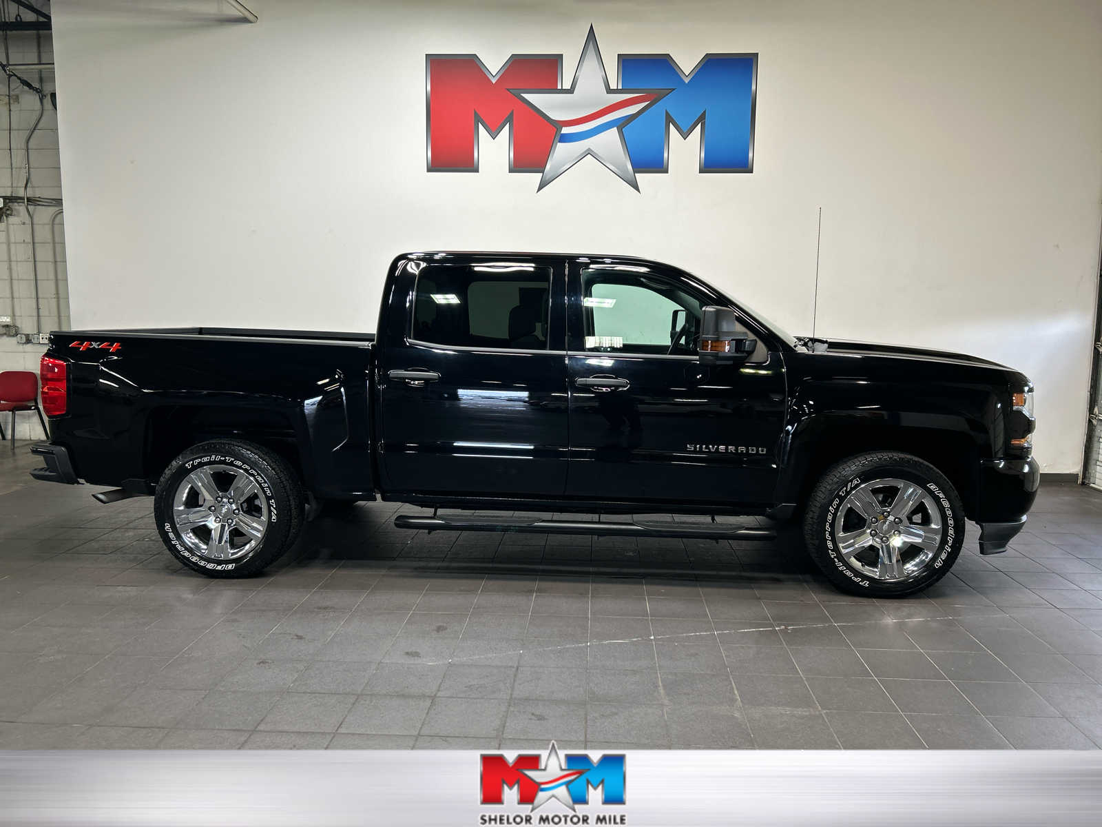 2018 Chevrolet Silverado 1500 Custom