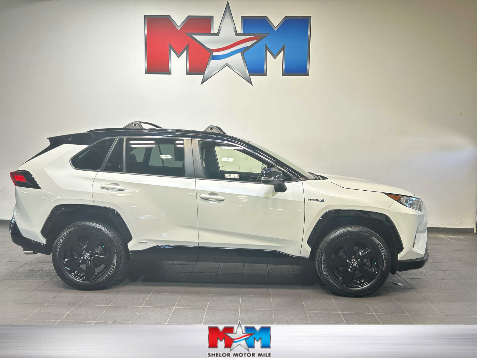 2020 Toyota RAV4 XSE