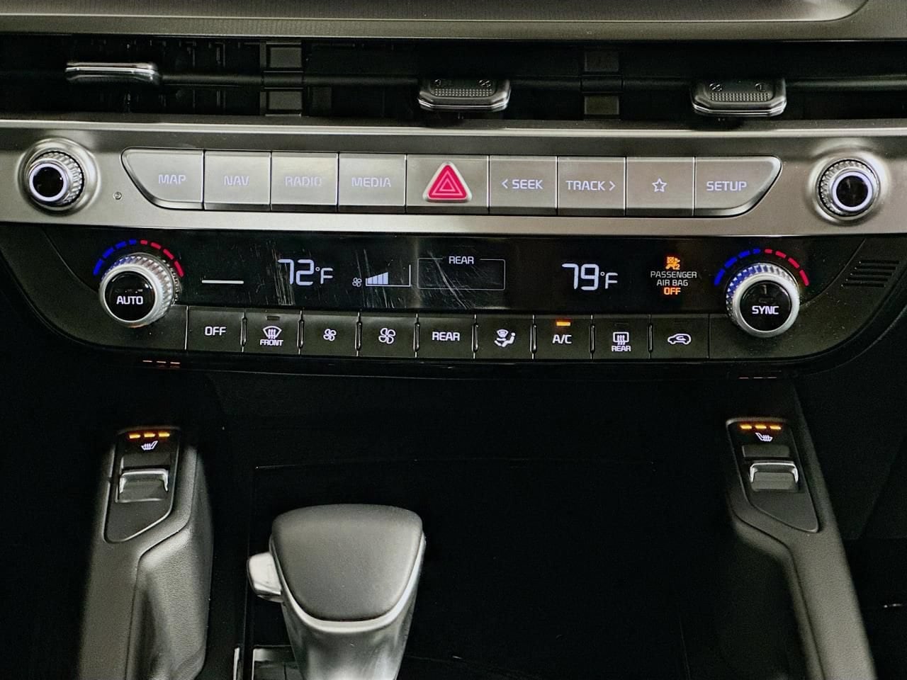 2025 Kia Telluride S - Photo 16