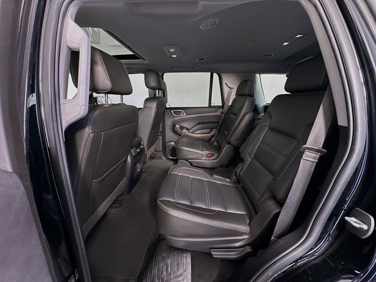 2019 GMC Yukon Denali - Photo 42