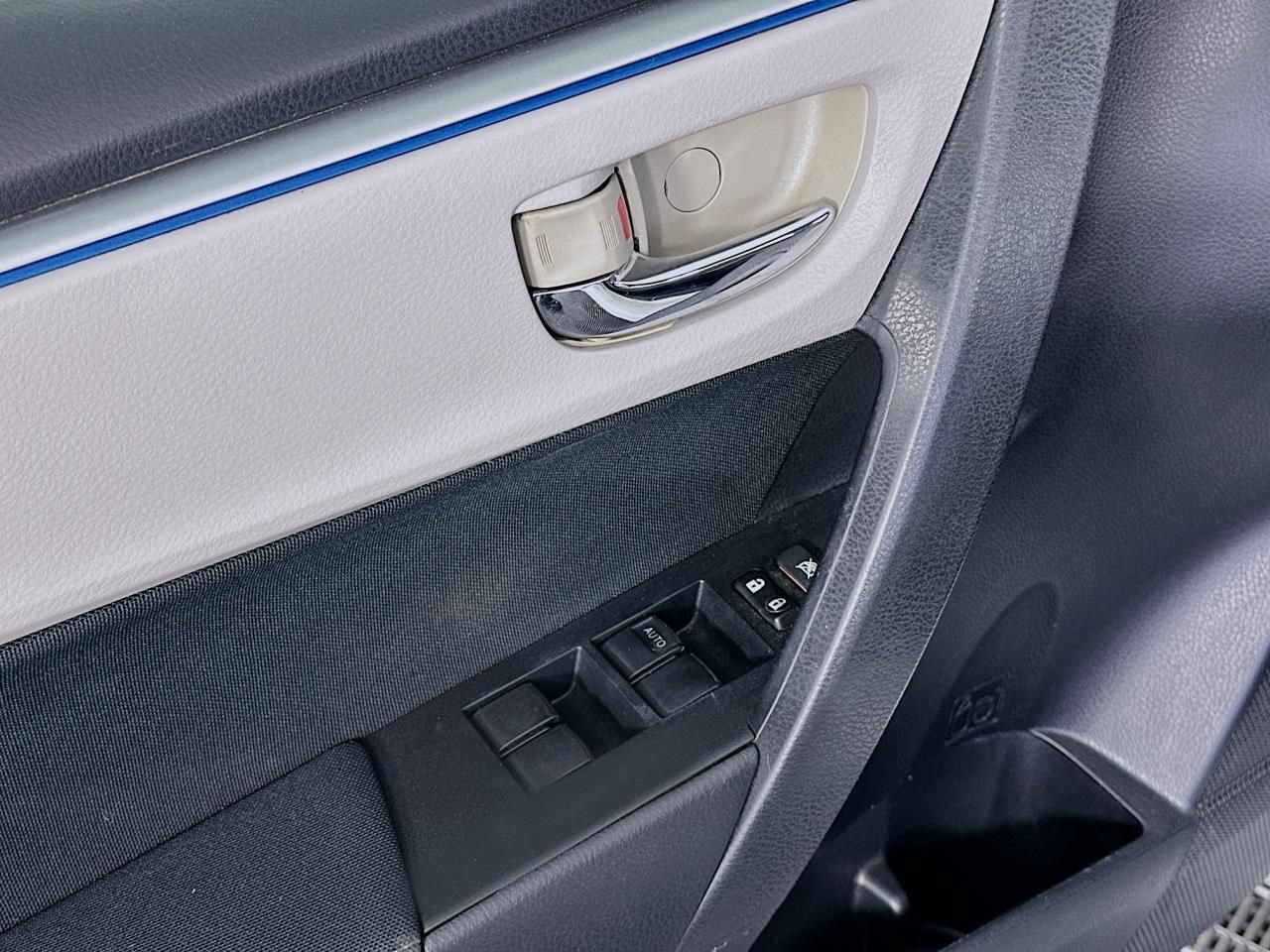 2016 Toyota Corolla LE Plus - Photo 24