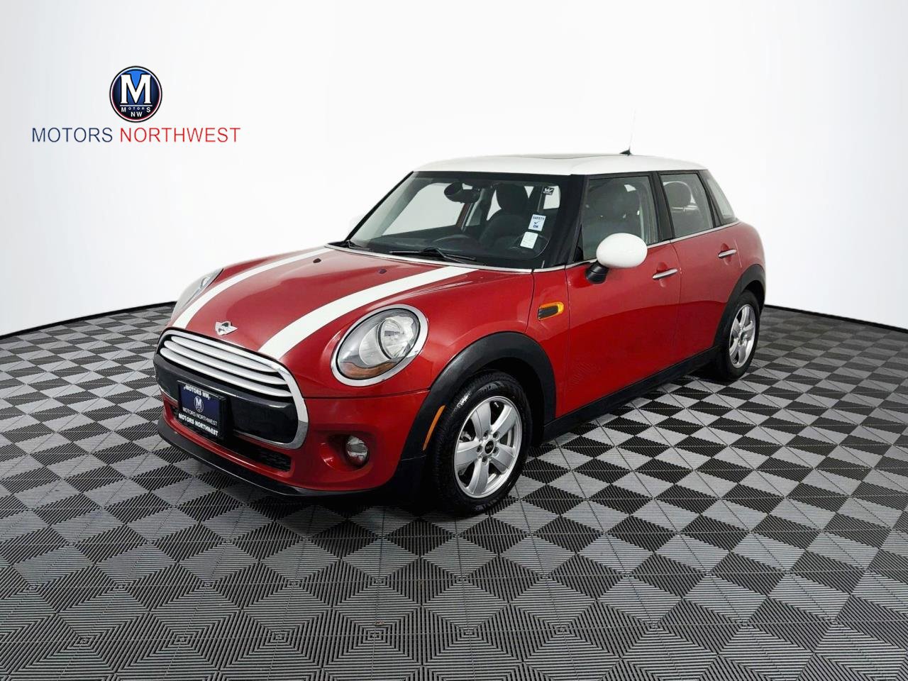 2015 MINI Cooper Hardtop 4 Door
