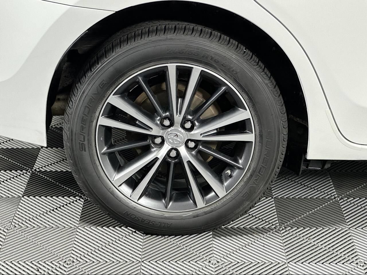 2016 Toyota Corolla LE Plus - Photo 14