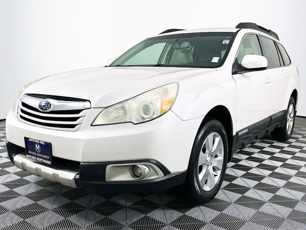 Used 2010 Subaru Outback 3.6R Limited SUV