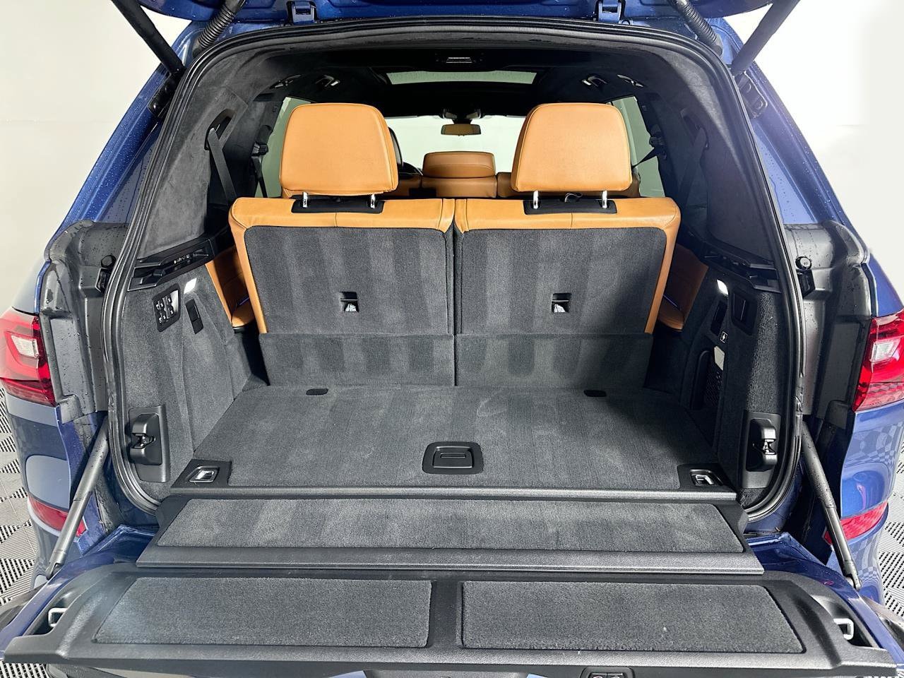 2021 BMW X7 M50i - Photo 48