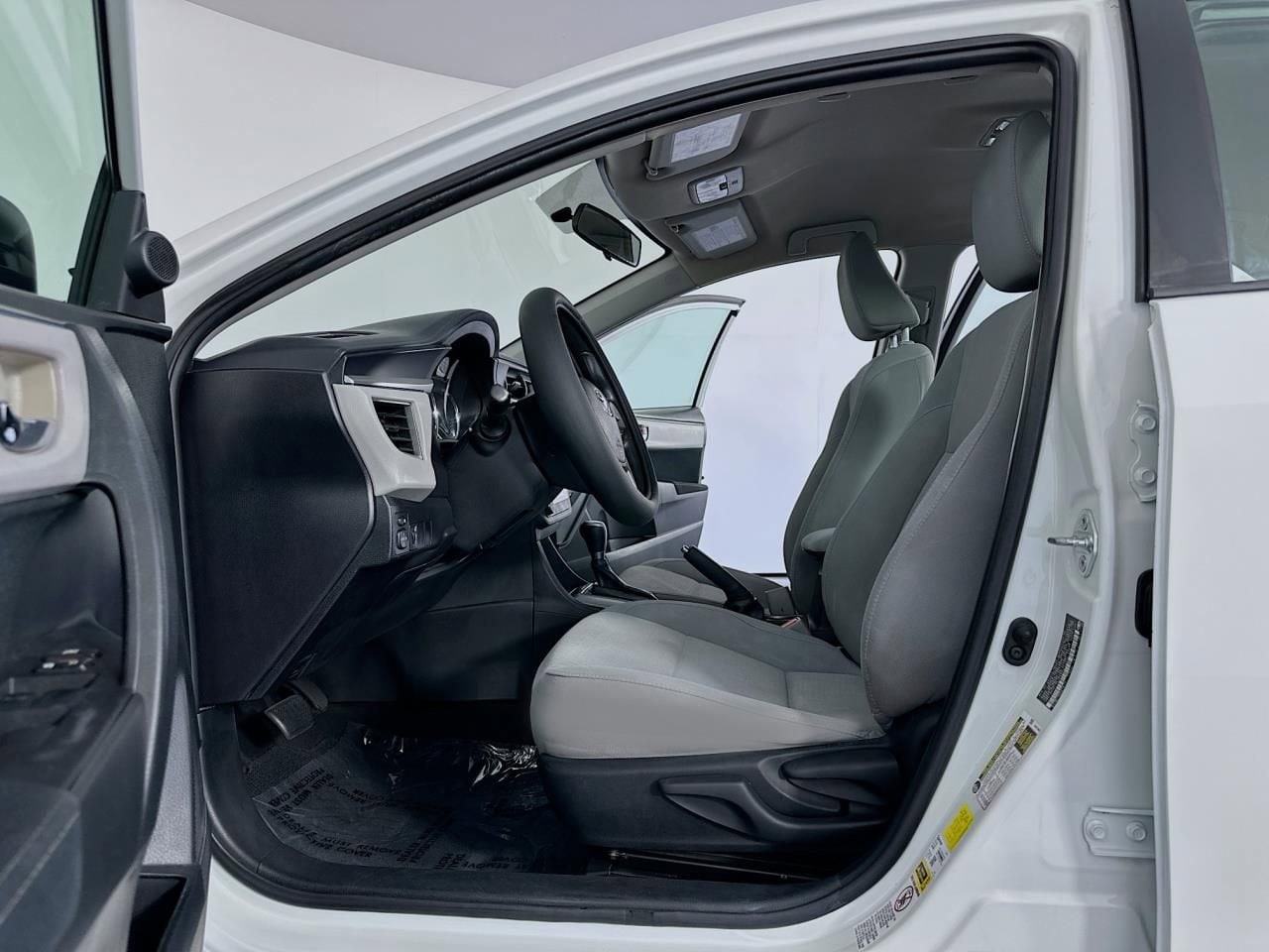 2016 Toyota Corolla LE Plus - Photo 20