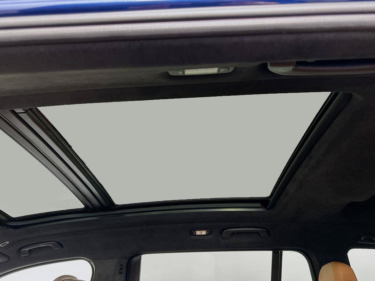 2021 BMW X7 M50i - Photo 43