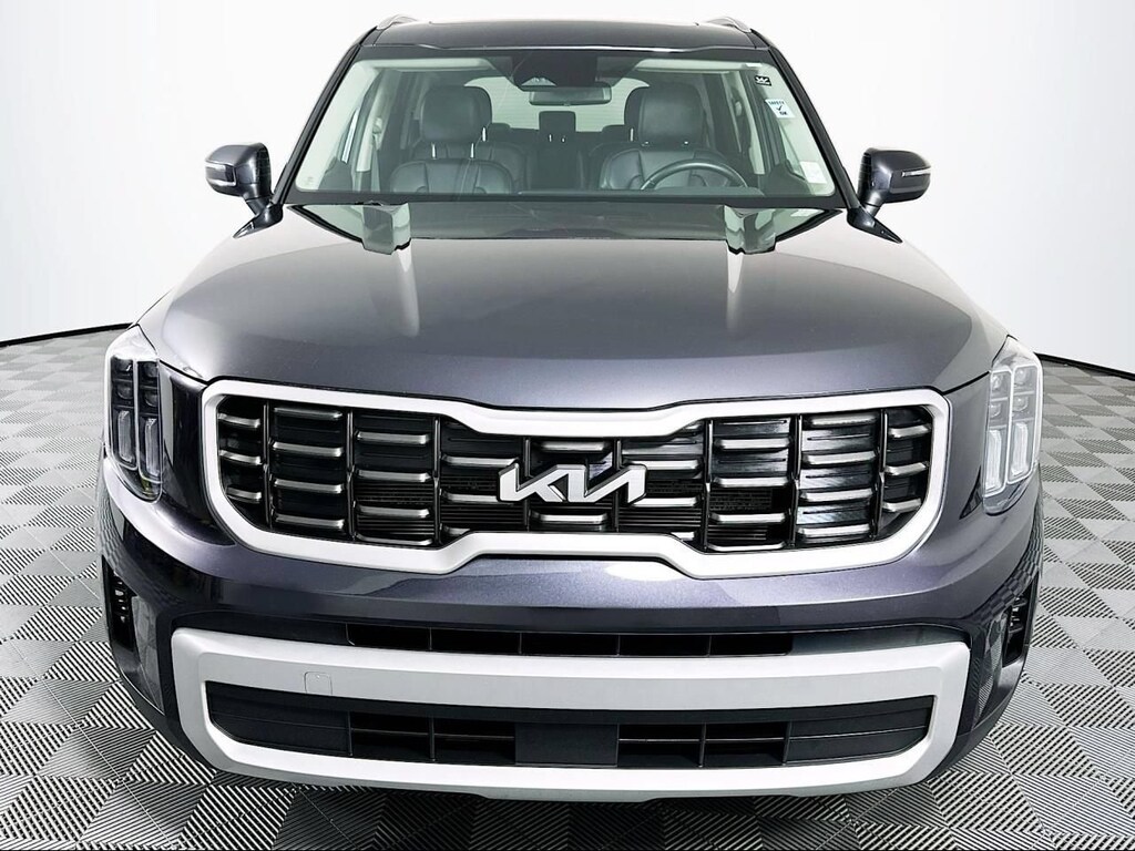Used 2025 Kia Telluride S SUV