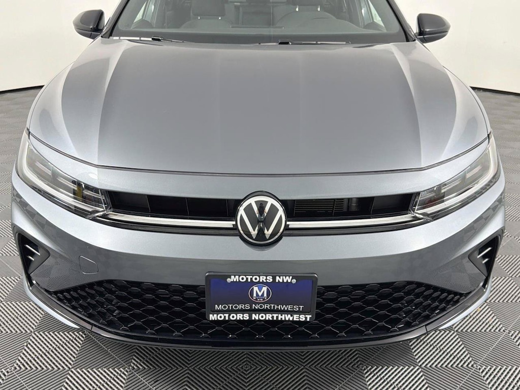 Used 2025 Volkswagen Jetta Sport Sport Auto