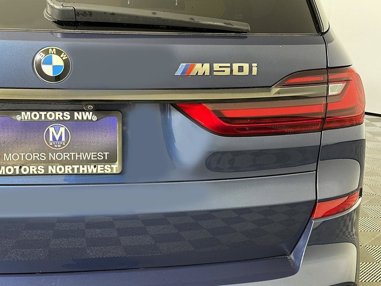 2021 BMW X7 M50i - Photo 25