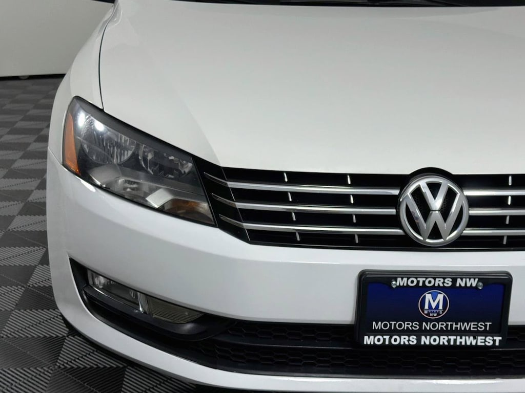 Used 2012 Volkswagen Passat 2.0L TDI SE Sedan