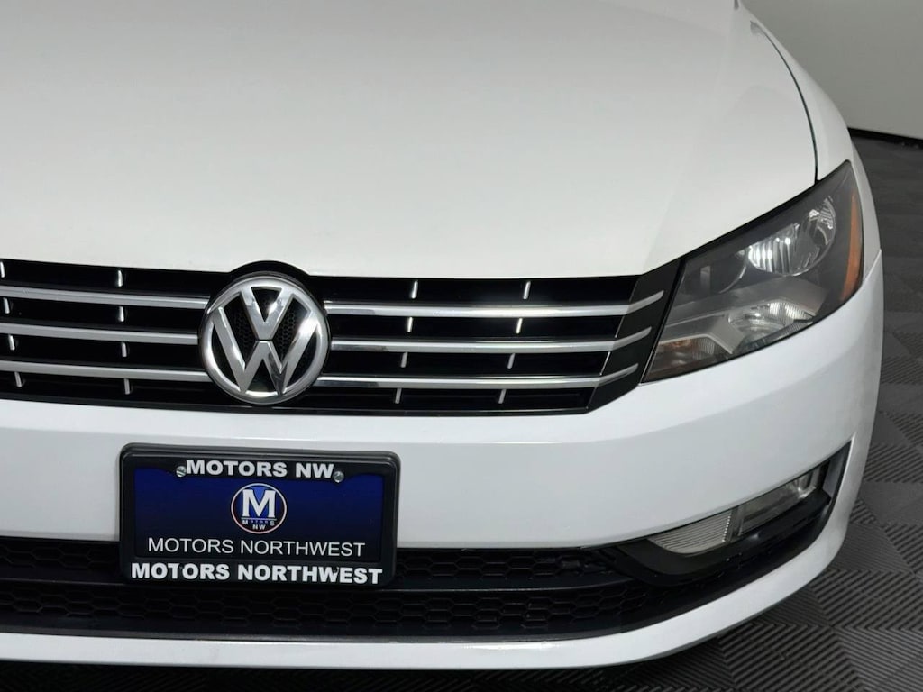 Used 2012 Volkswagen Passat 2.0L TDI SE Sedan