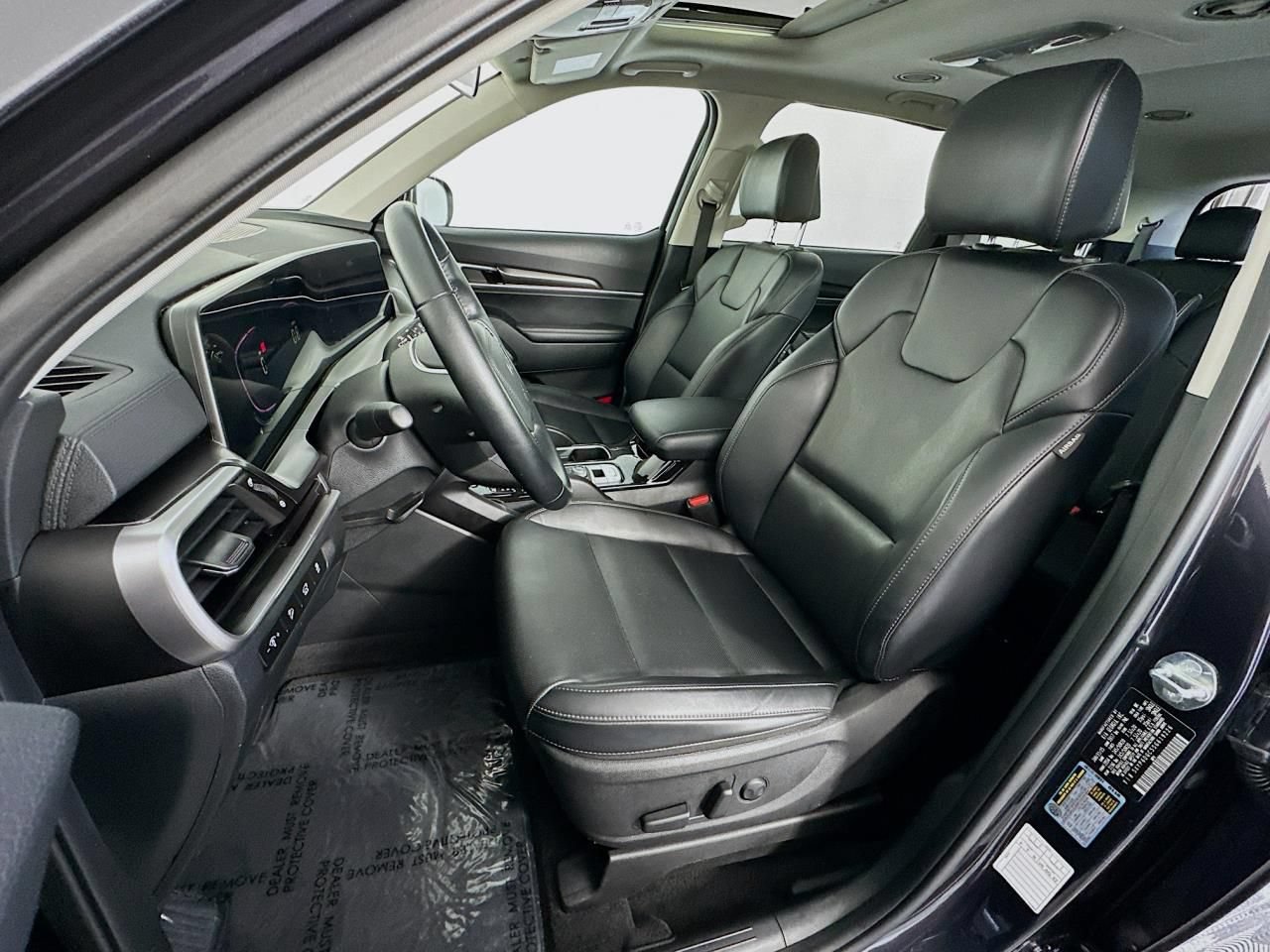 2025 Kia Telluride S - Photo 33