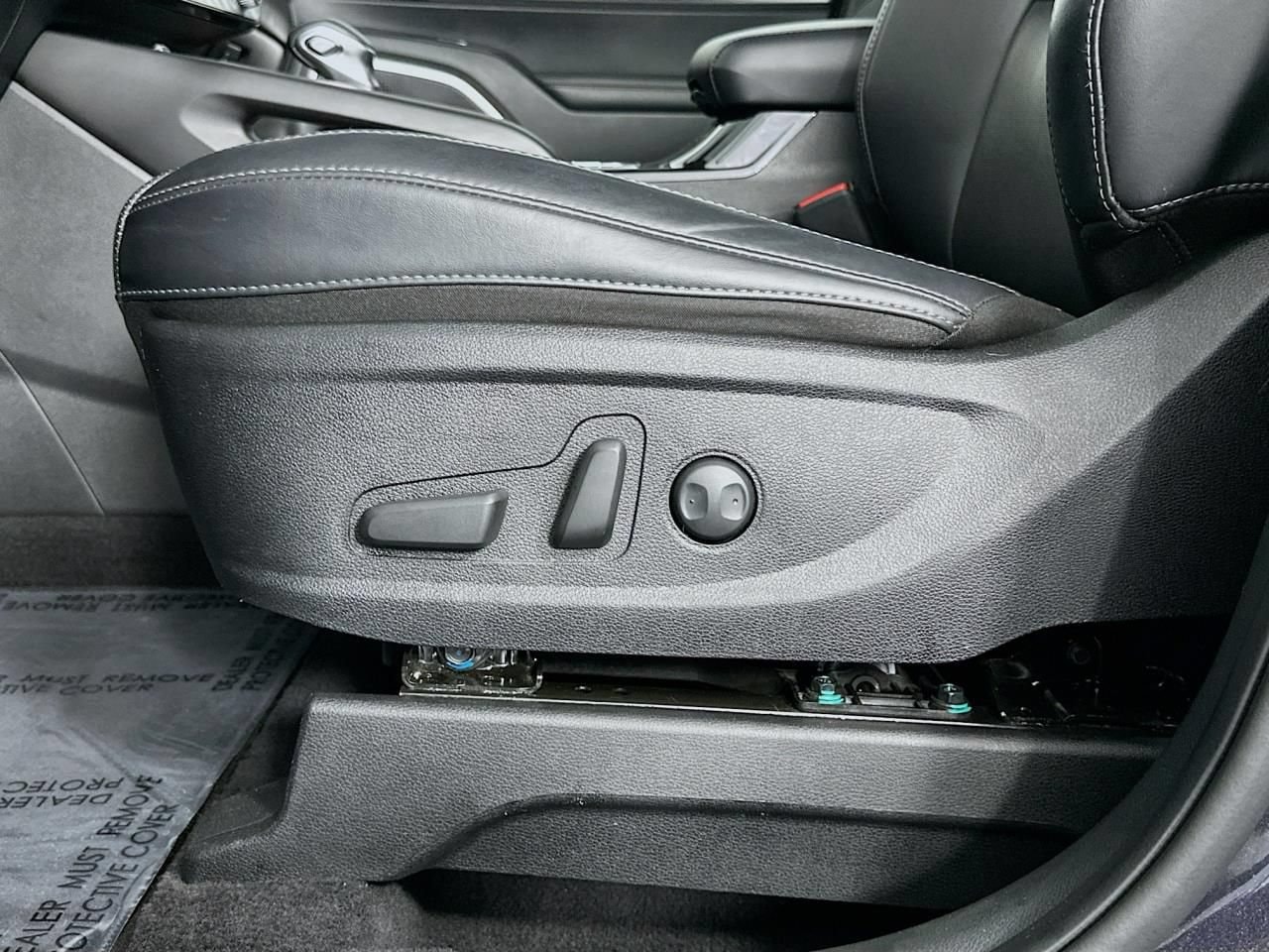 2025 Kia Telluride S - Photo 40