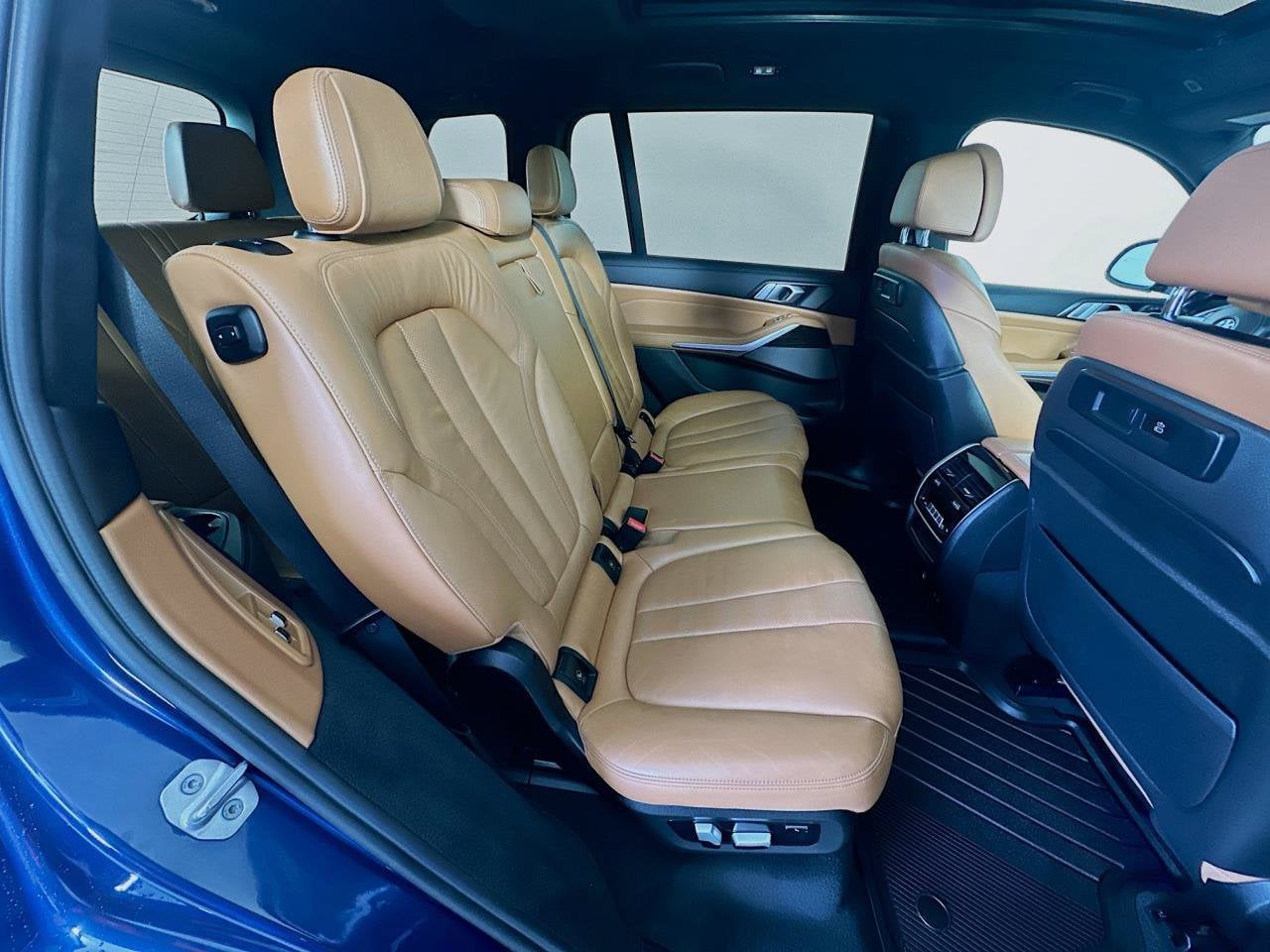 2021 BMW X7 M50i - Photo 42