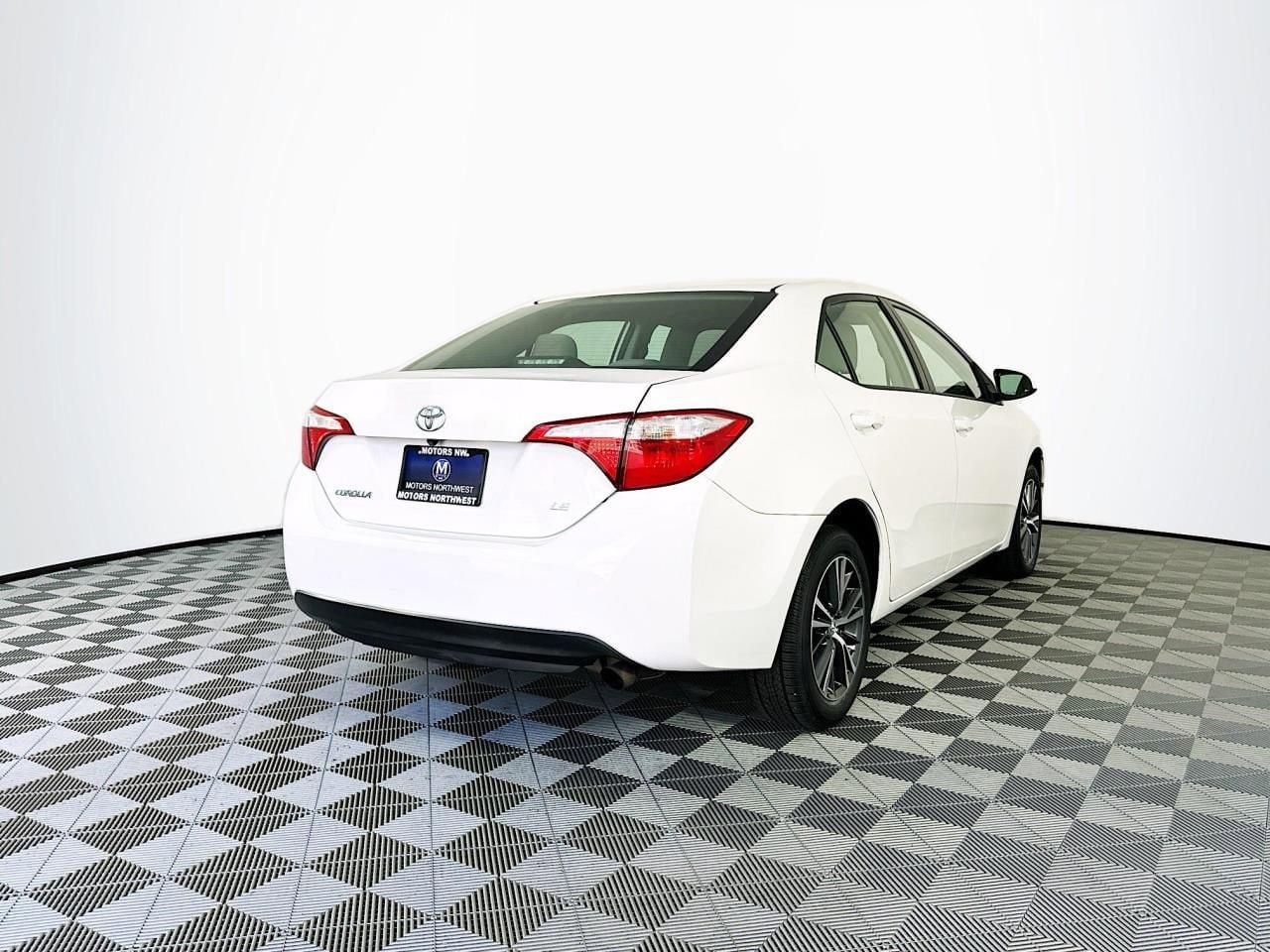 2016 Toyota Corolla LE Plus - Photo 8