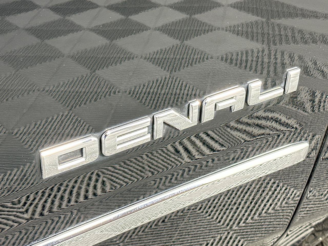 2019 GMC Yukon Denali - Photo 33