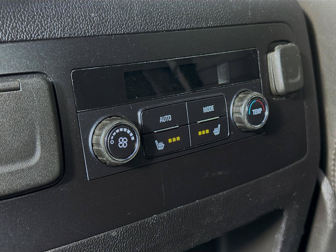 2019 GMC Yukon Denali - Photo 44