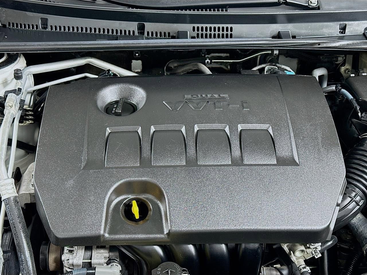 2016 Toyota Corolla LE Plus - Photo 18