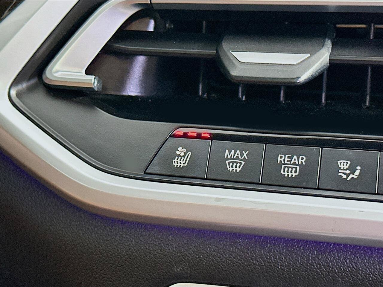 2021 BMW X7 M50i - Photo 19