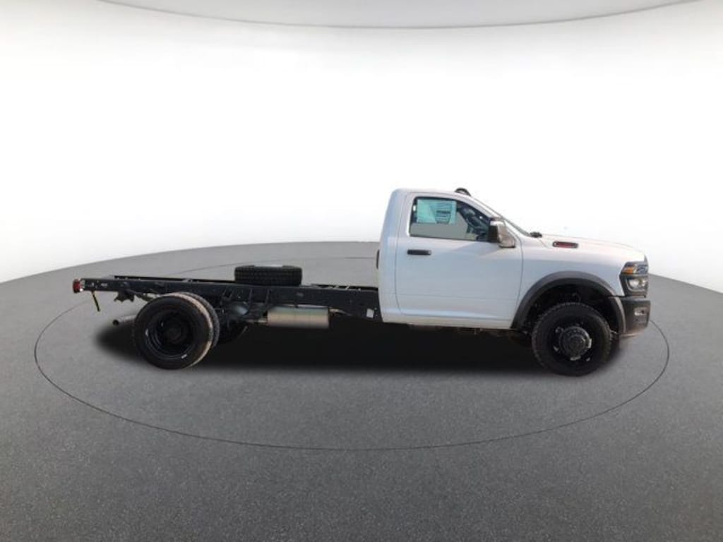 New 2026 Ram 5500 Chassis Cab Tradesman/Big Horn Pickup
