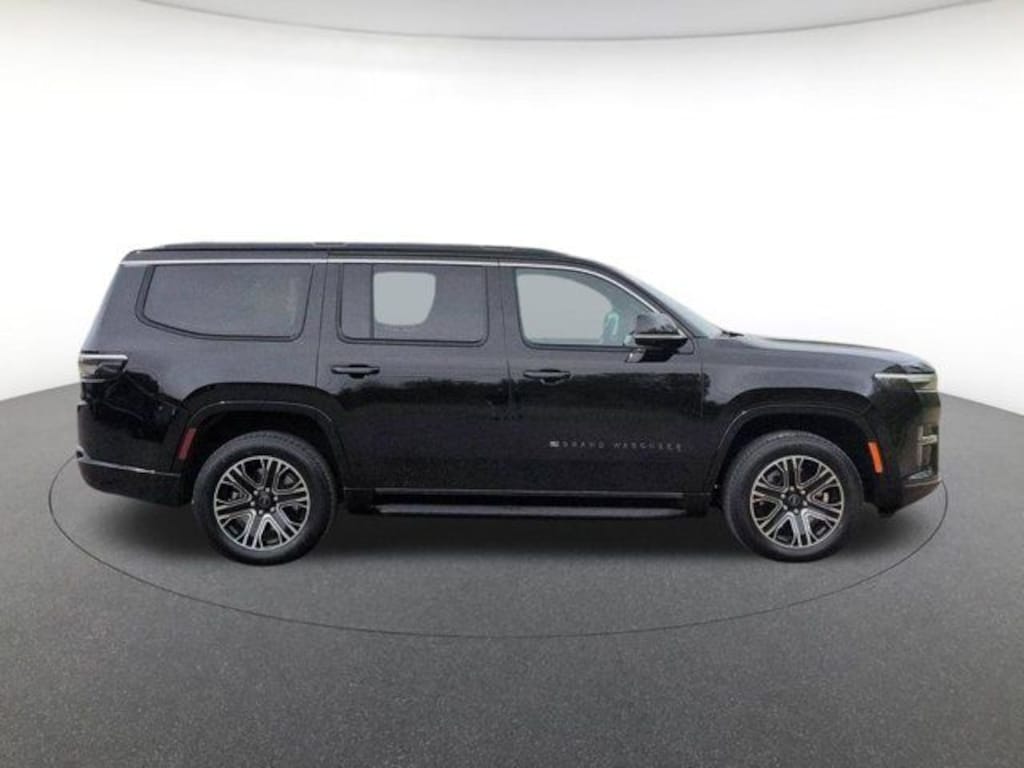 New 2026 Jeep Grand Wagoneer Base Sport Utility