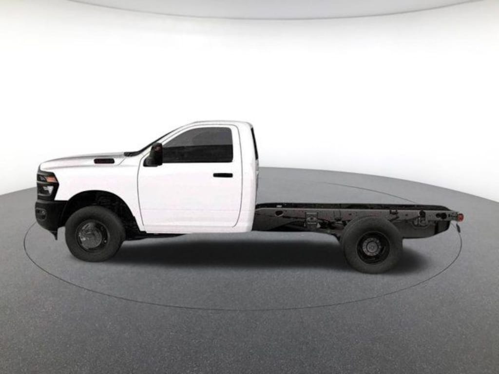 New 2026 Ram 3500 Chassis Cab Tradesman/Big Horn Pickup