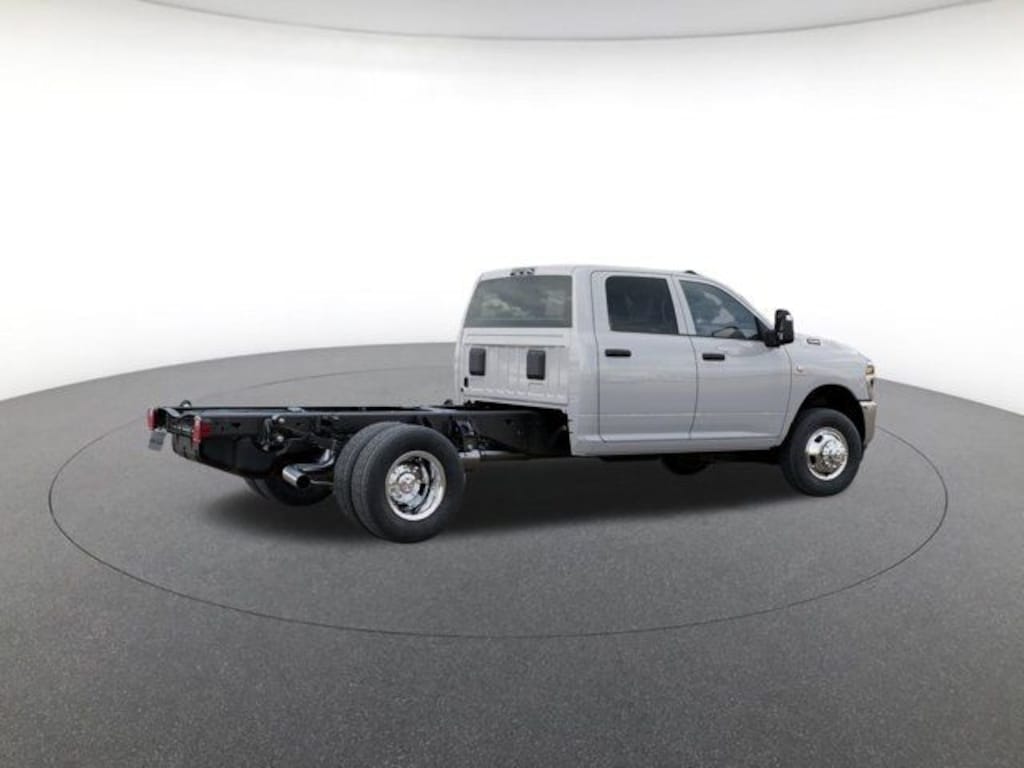 New 2026 Ram 3500 Chassis Cab Tradesman/Big Horn Pickup