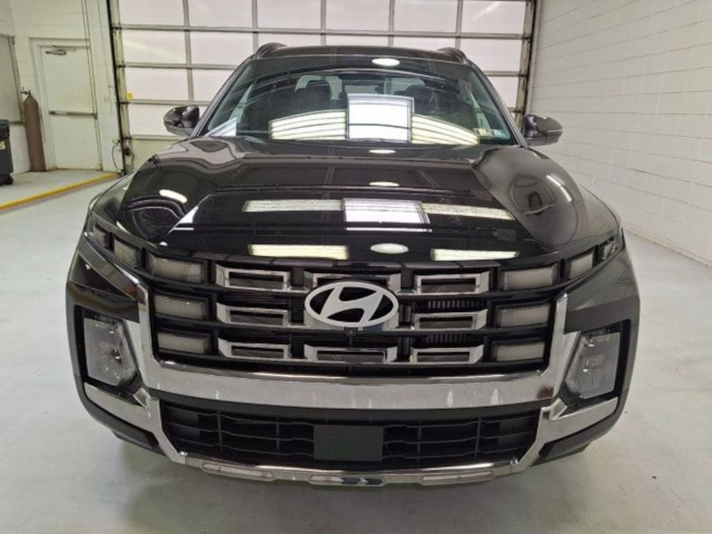 Certified 2025 Hyundai Santa Cruz Limited Truck Crew Cab