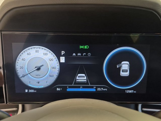 2025 Hyundai Elantra SEL - Photo 17