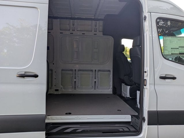 2025 Mercedes-Benz Sprinter Cargo Van Base - Photo 10