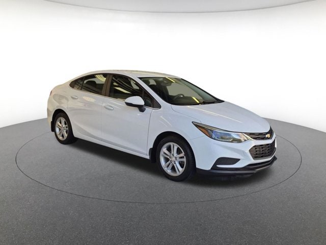 Used 2017 Chevrolet Cruze LT with VIN 1G1BE5SM5H7280646 for sale in Wilkes-Barre, PA