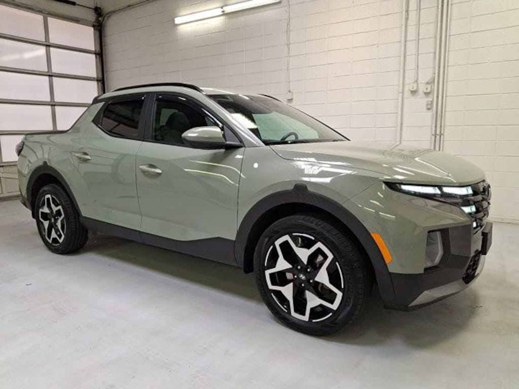 Used 2023 Hyundai Santa Cruz Limited Truck