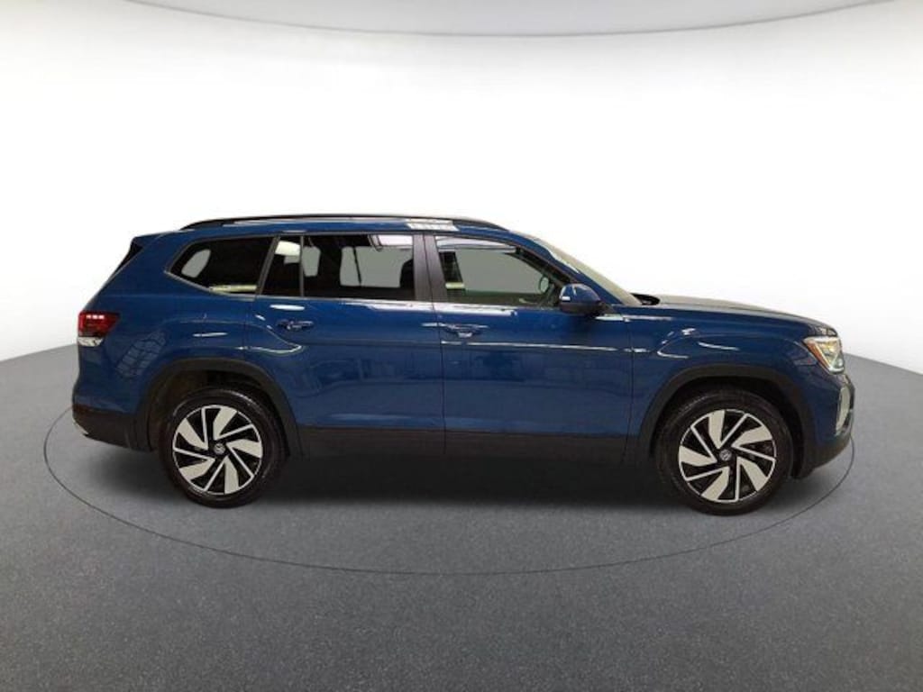 Used 2026 Volkswagen Atlas SE w/Technology SUV