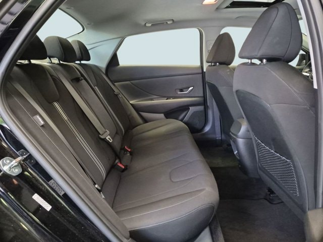 2024 Hyundai Elantra SEL - Photo 20