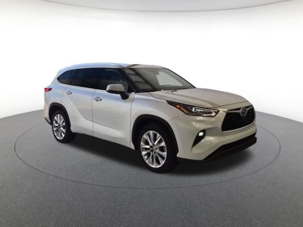 Used 2023 Toyota Highlander Hybrid Limited SUV