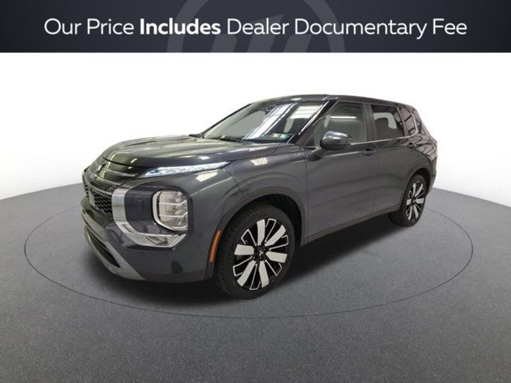 Used 2025 Mitsubishi Outlander SE SUV