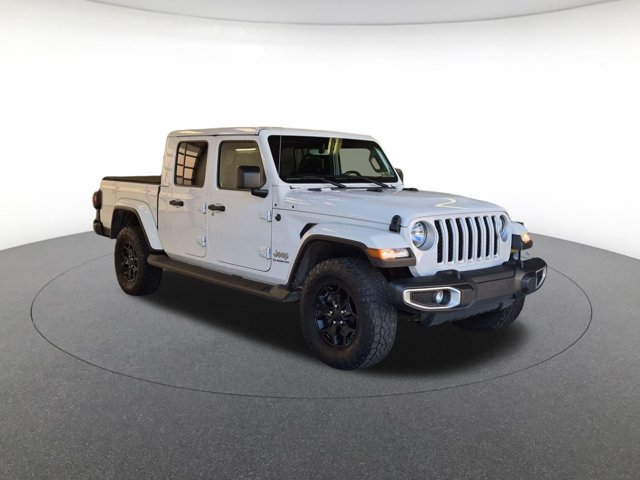 Used 2022 Jeep Gladiator Overland Truck